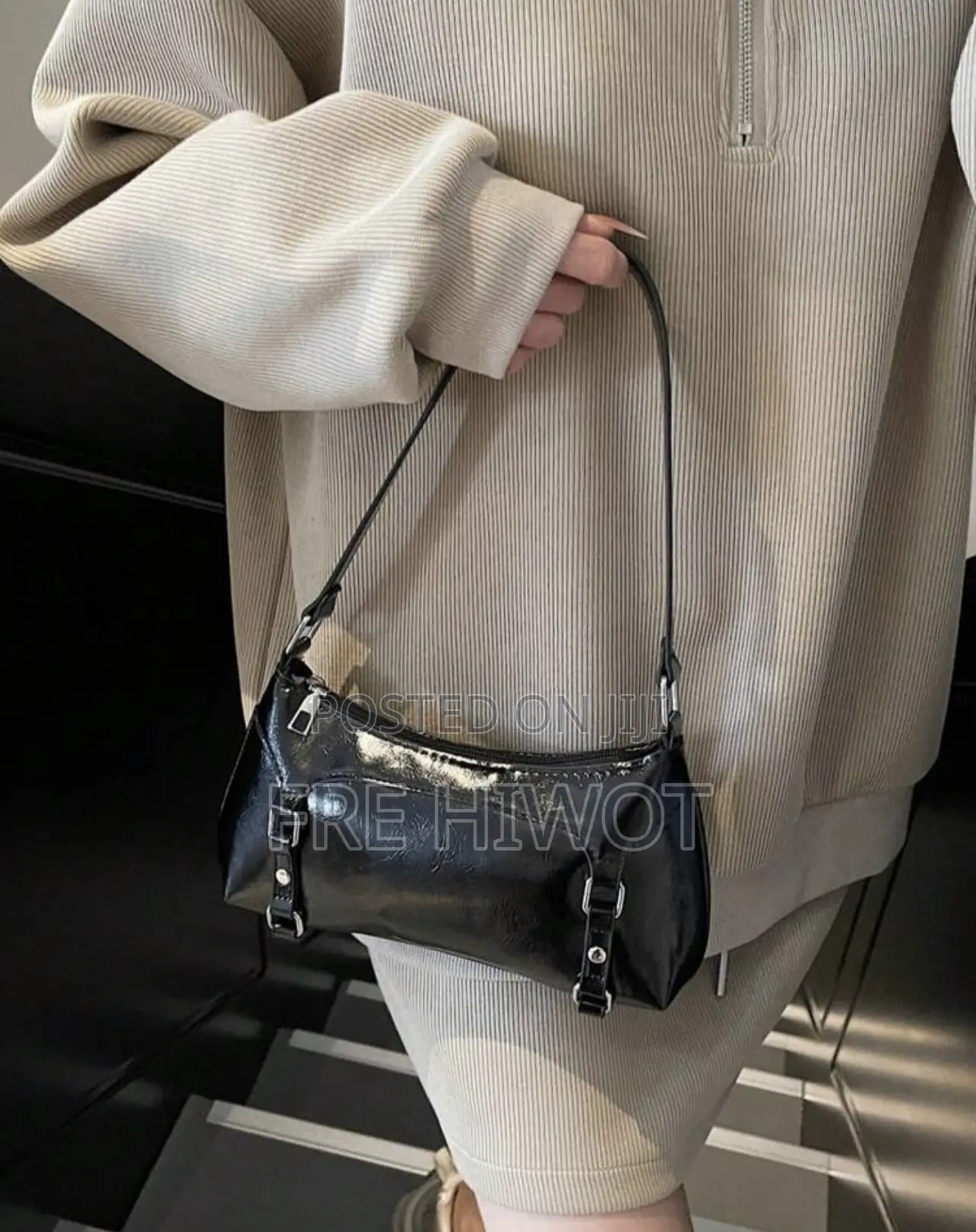 Minimalist Casual Underarm Bag