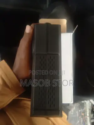 የመኪና ማስነሻ (Jump Starter የጎማ መንፊያ (Compressor)