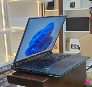 New Laptop Asus 32GB Intel Core i9 SSD 2T