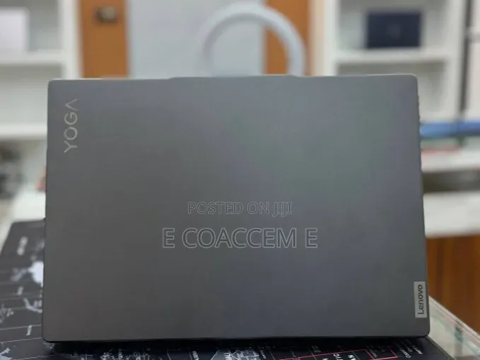 New Laptop Lenovo 32GB AMD Ryzen 7 SSD 512GB
