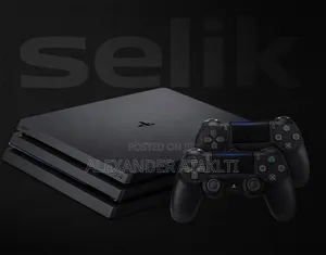 Playstation 4 Slim Dealbreaker