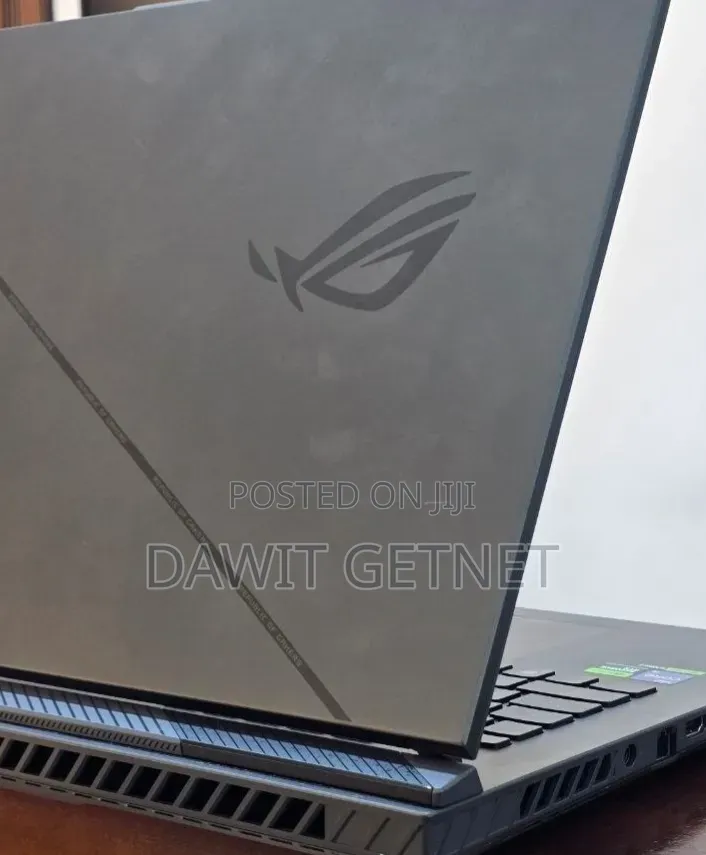 New Laptop Asus ROG Strix G15 32GB Intel Core i9 SSD 2T