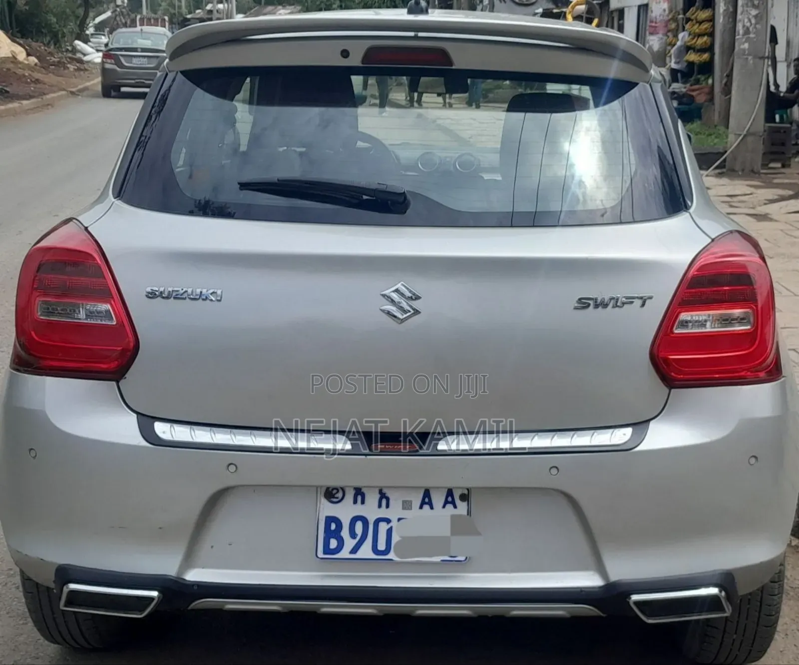Suzuki Swift 2021 Silver