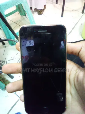 Apple iPhone 8 64 GB Gold