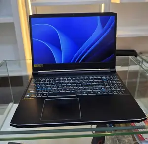 New Laptop Acer Predator Helios 300 16GB Intel Core i7 SSD 512GB