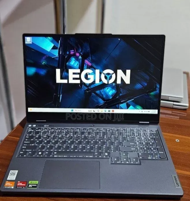New Laptop Lenovo Legion 5 16GB AMD Ryzen 7 SSD 512GB