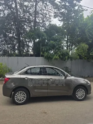 Suzuki Dzire 2022 Gray
