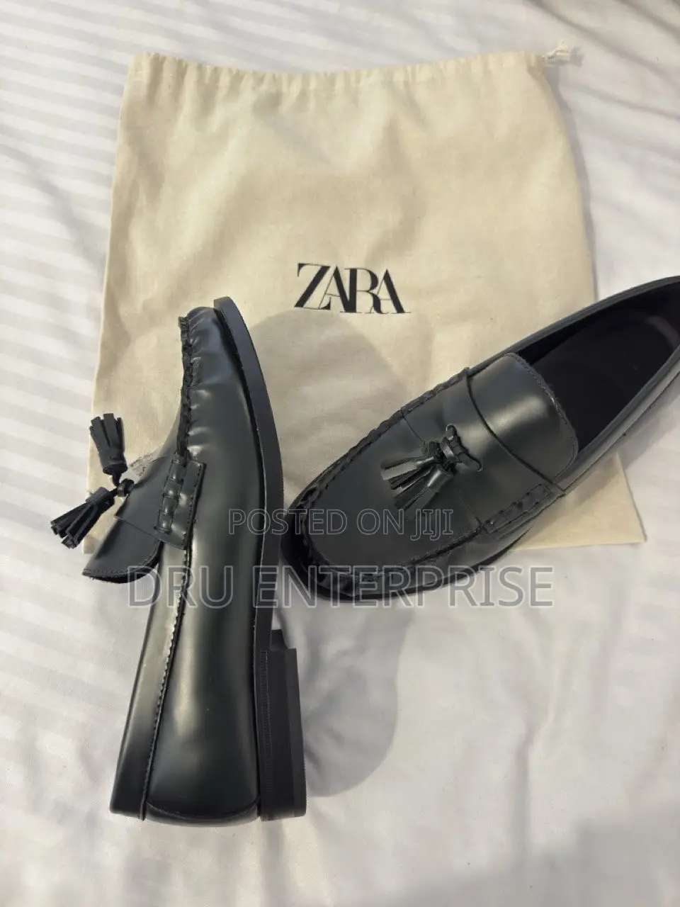 Zara Black Leather Tassel Loafers
