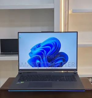 New Laptop Asus ROG Strix G17 32GB Intel Core i9 SSD 2T