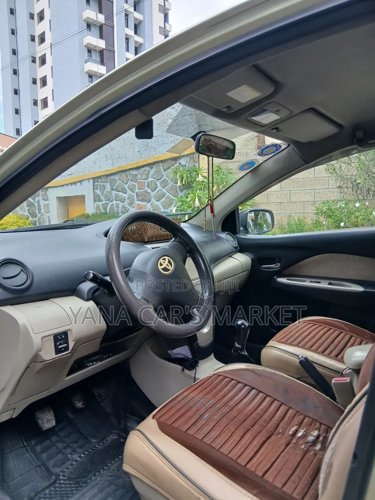 Toyota Yaris 2007 Gold