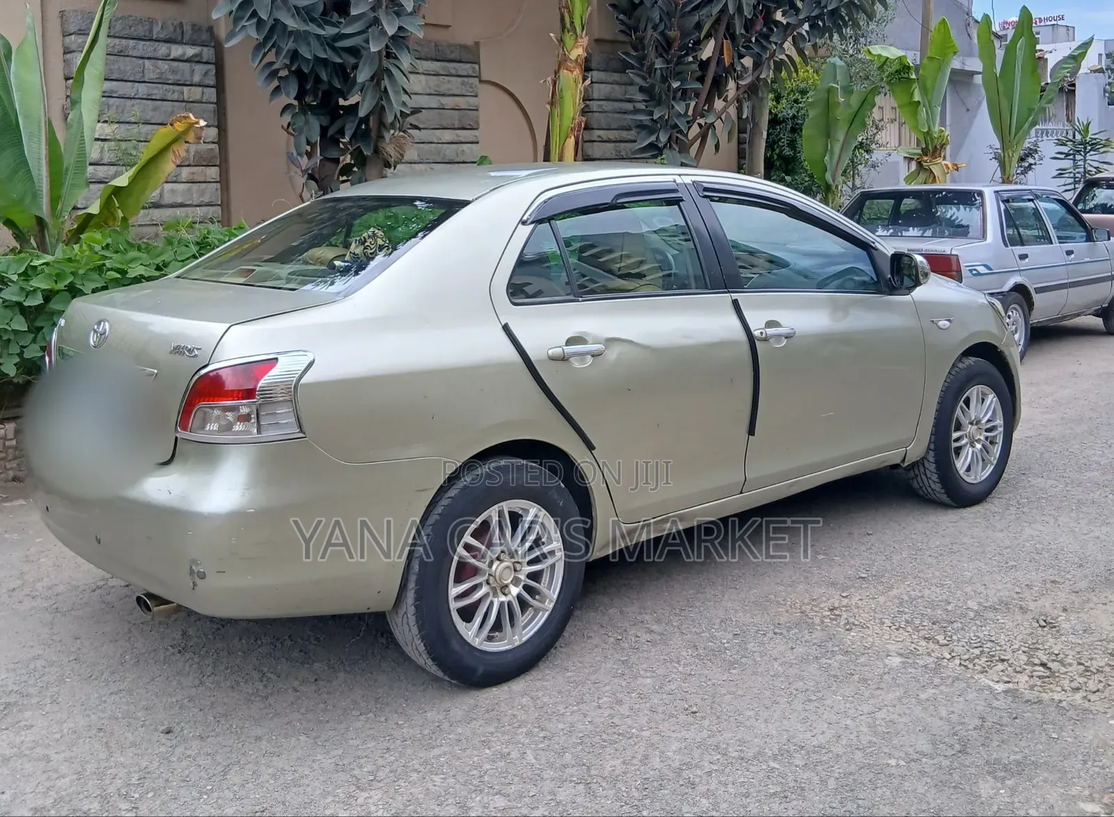 Toyota Yaris 2007 Gold