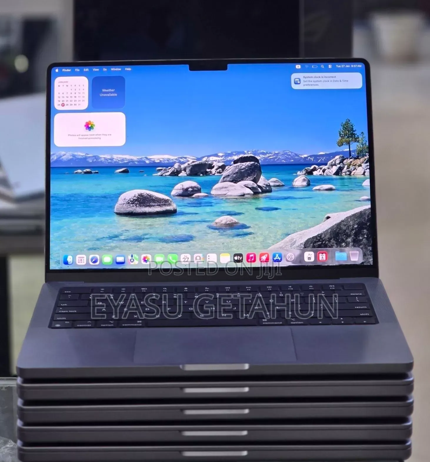 New Laptop Apple MacBook Pro M1 32GB Apple M1 Pro SSD 512GB