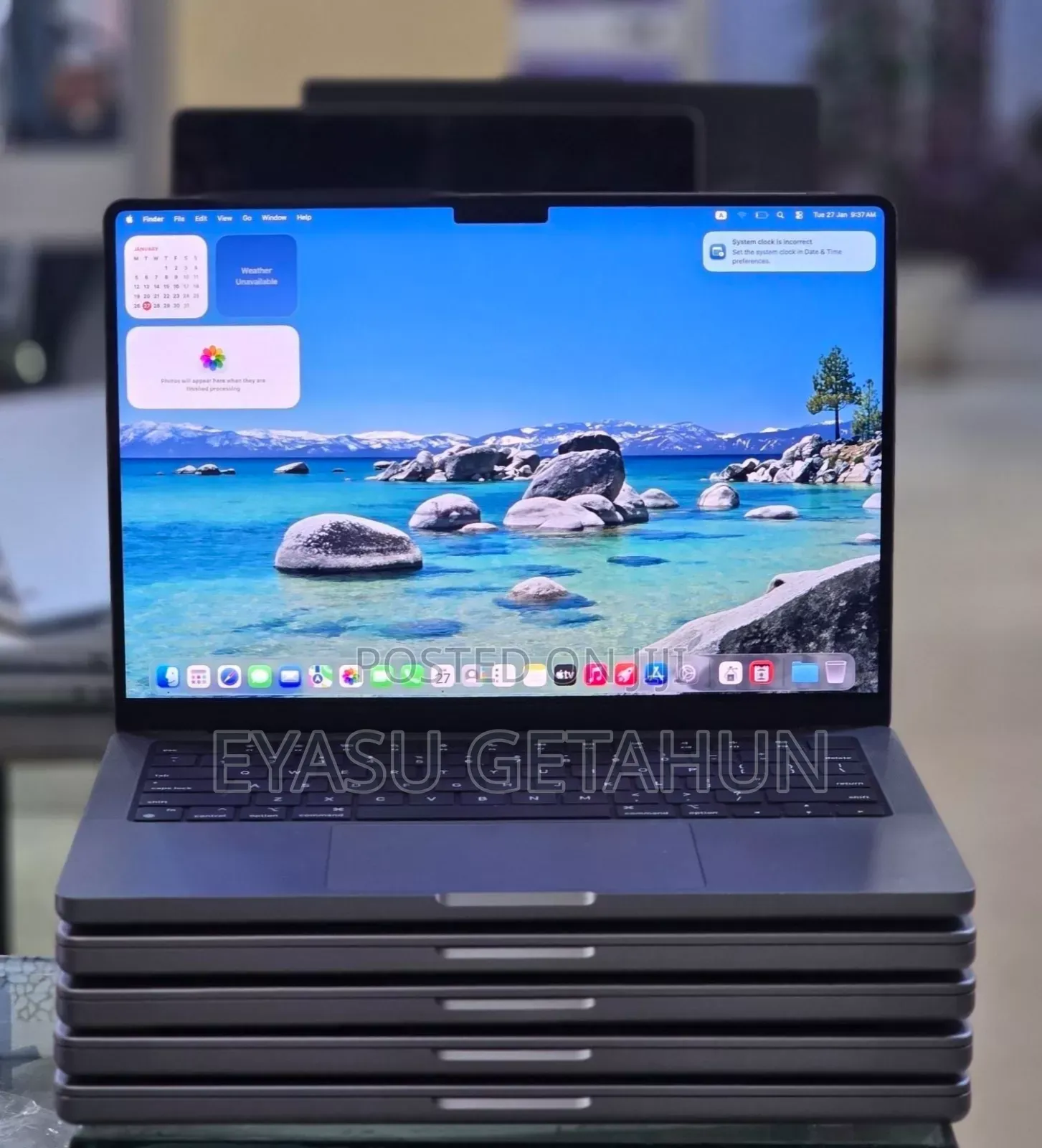 New Laptop Apple MacBook Pro M1 32GB Apple M1 Pro SSD 512GB