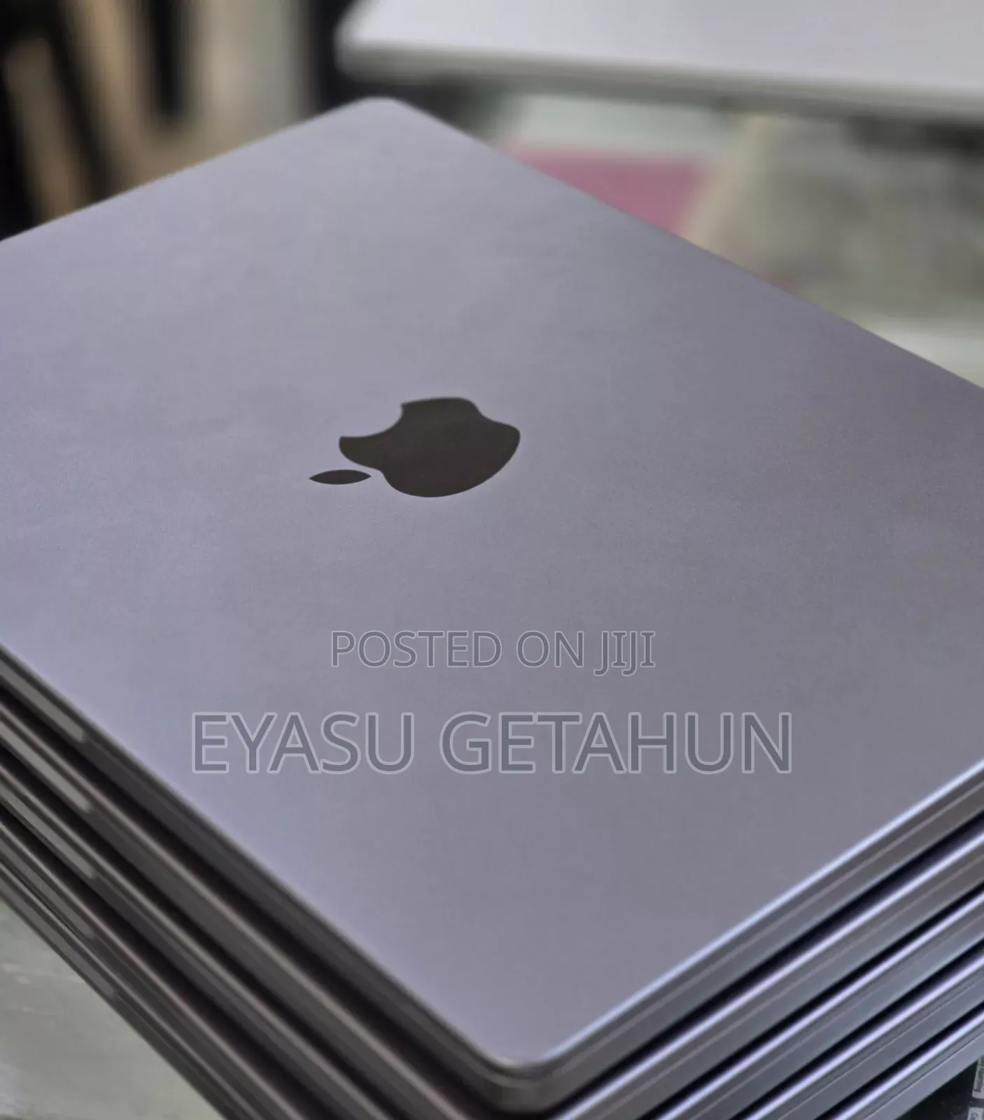 New Laptop Apple MacBook Pro M1 32GB Apple M1 Pro SSD 512GB