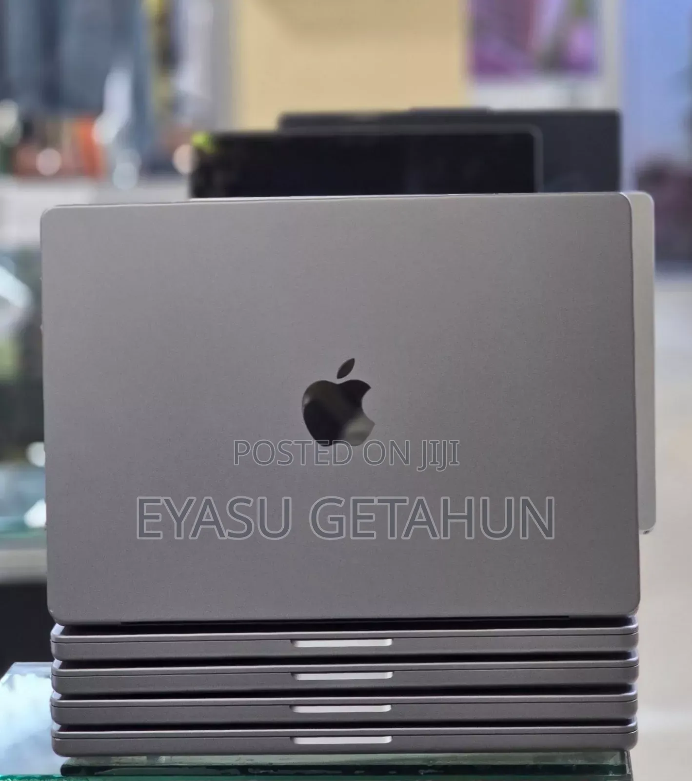 New Laptop Apple MacBook Pro M1 32GB Apple M1 Pro SSD 512GB