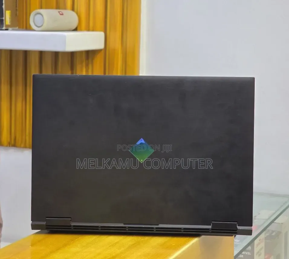 New Laptop HP Omen 16 16GB Intel Core i7 SSD 512GB