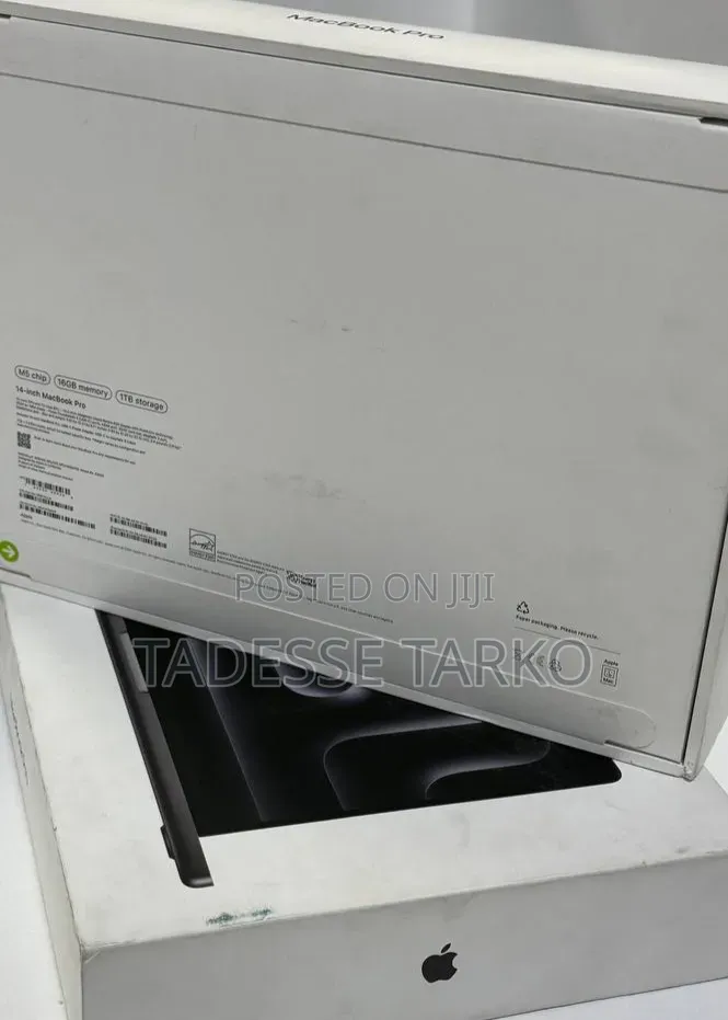 New Laptop Apple MacBook Pro 2025 M5 14-inch 16GB Apple M5 Pro SSD 1T