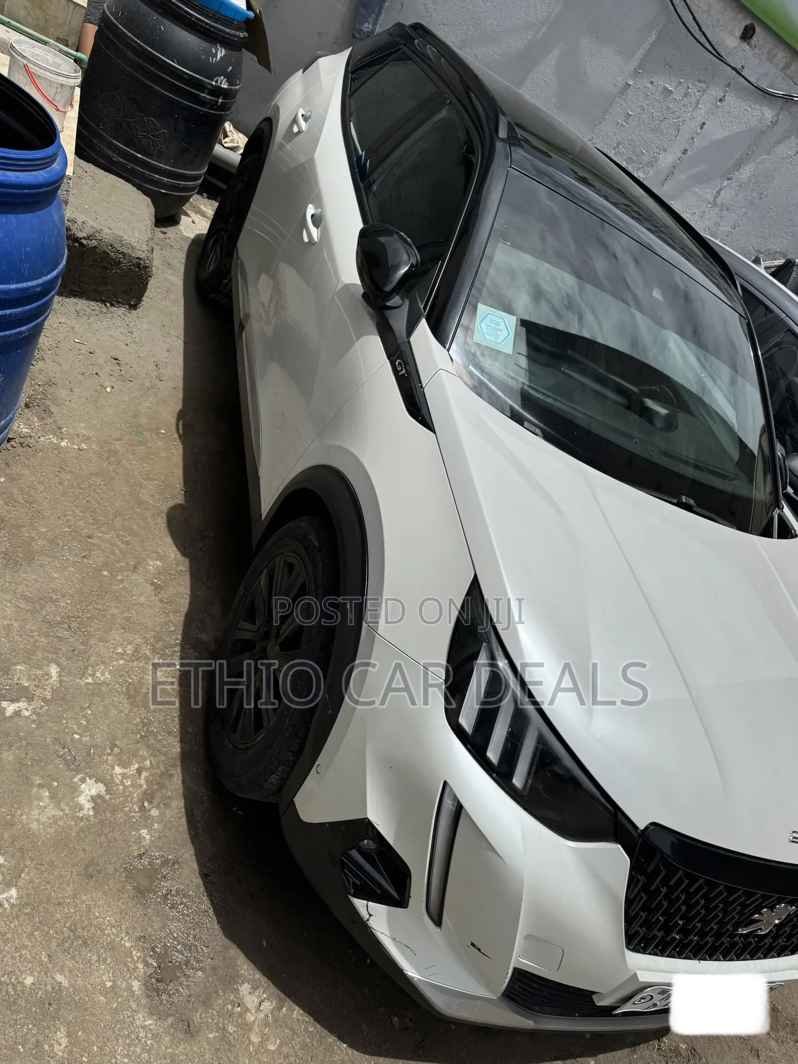 Peugeot 2008 2022 White