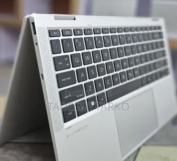 New Laptop HP EliteBook 1040 G8 32GB Intel Core i7 SSD 512GB