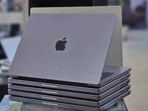 New Laptop Apple MacBook Pro M1 32GB Apple M1 Pro SSD 512GB