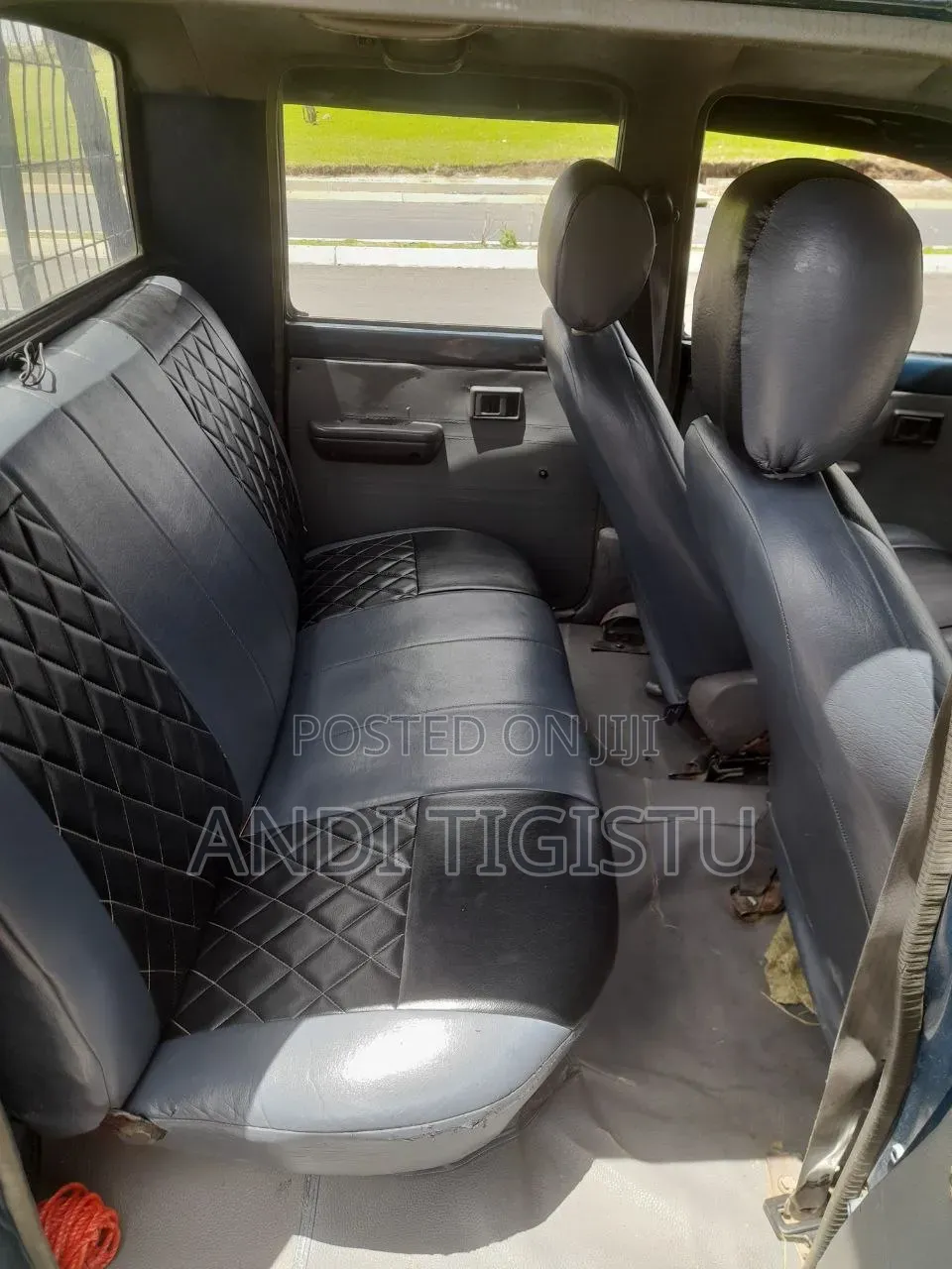 Toyota Hilux 1995 Blue