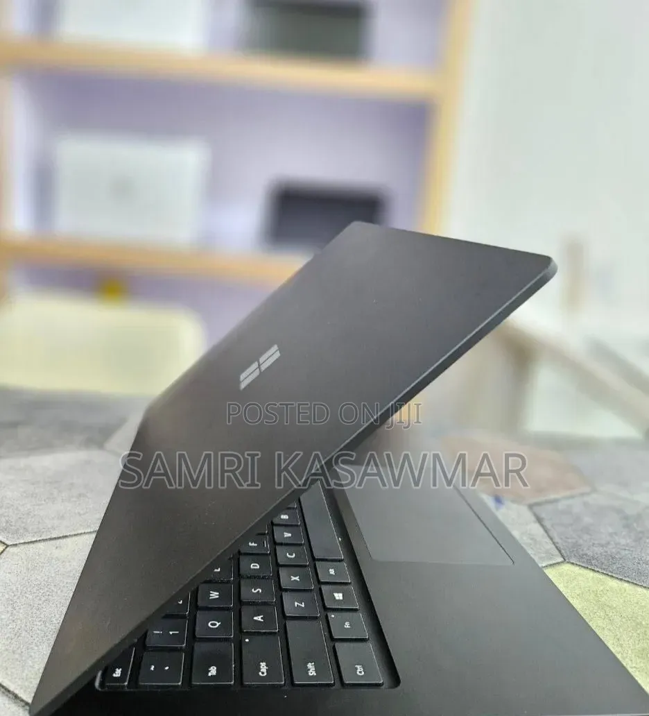 New Laptop Microsoft Surface Laptop 4 16GB Intel Core i7 SSD 512GB