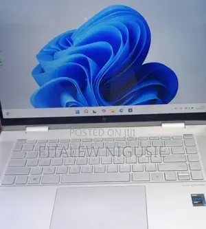 New Laptop HP Envy x360 8GB Intel Core i7 SSD 512GB