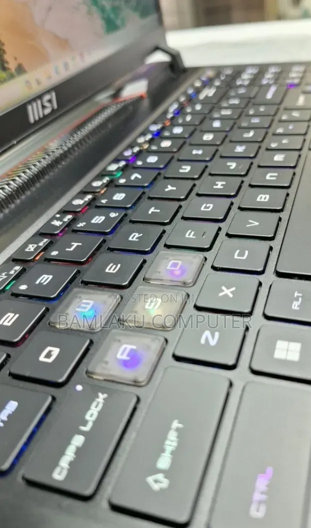New Laptop MSI GF63 32GB Intel Core i9 SSD 1T