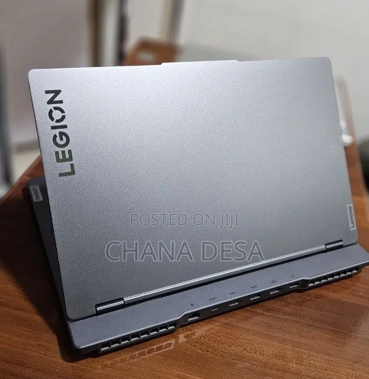 New Laptop Lenovo 16GB AMD Ryzen 7 SSD 512GB