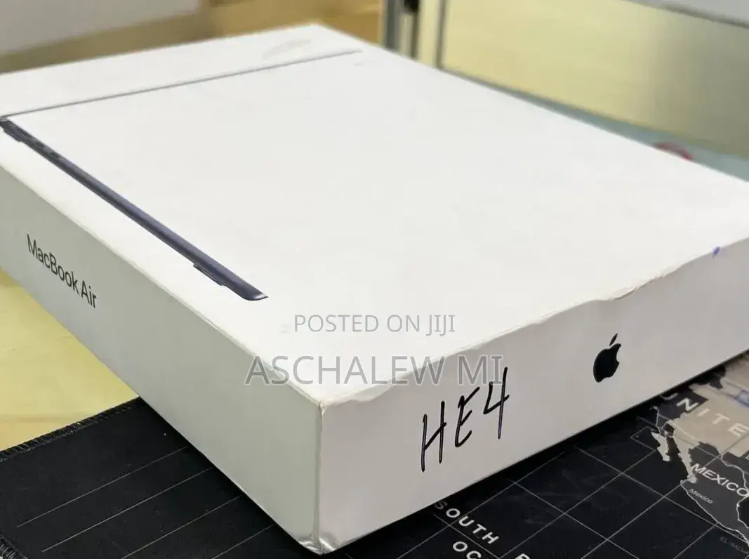 New Laptop Apple MacBook Air 2026 M5 13-inch 16GB Apple M5 SSD 512GB