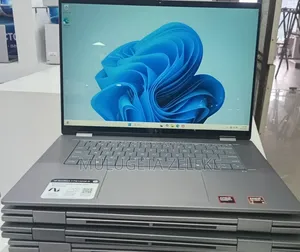 New Laptop HP OmniBook 5 16" 16GB AMD Ryzen 5 SSD 1T