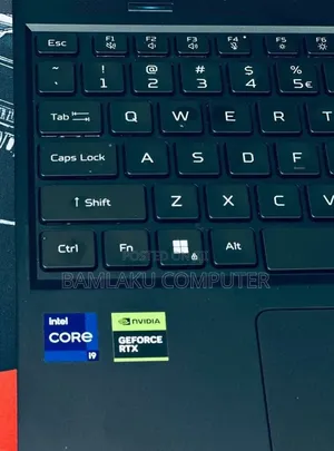 New Laptop HP Omen 16 16GB Intel Core i9 SSD 1T