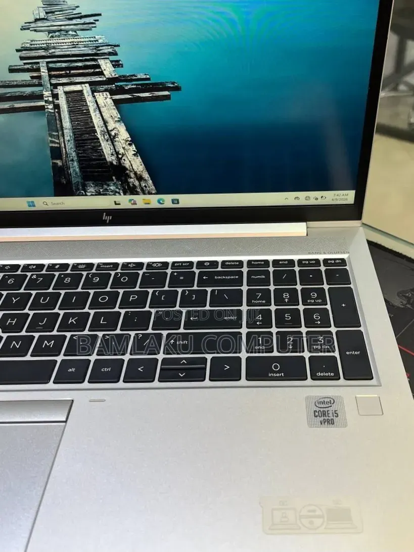 New Laptop HP EliteBook 850 G8 16GB Intel Core i5 SSD 512GB