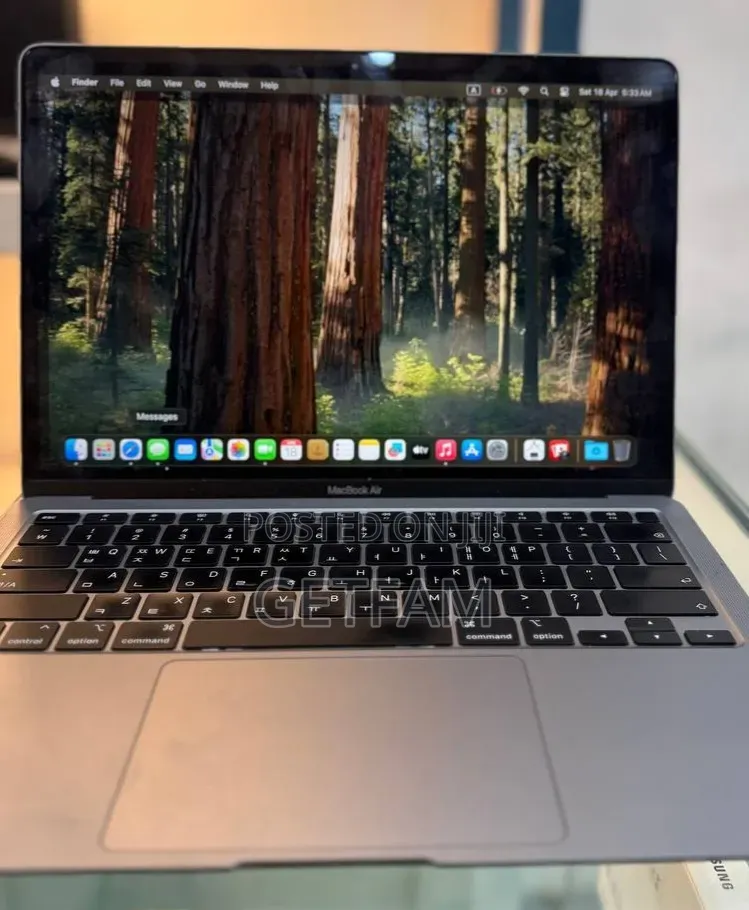 New Laptop Apple MacBook Pro M1 8GB Apple M1 SSD 512GB