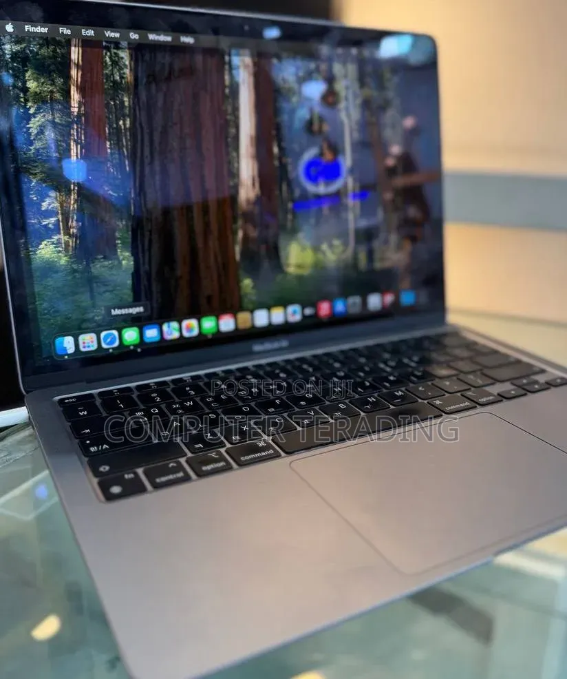 New Laptop Apple MacBook Air 2020 M1 8GB Apple M1 SSD 256GB