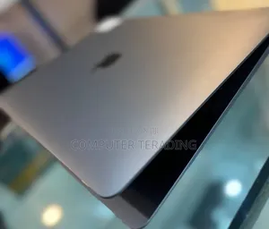 New Laptop Apple MacBook Air 2020 M1 8GB Apple M1 SSD 256GB