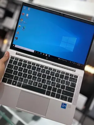 New Laptop HP EliteBook 830 G8 16GB Intel Core i5 SSD 512GB