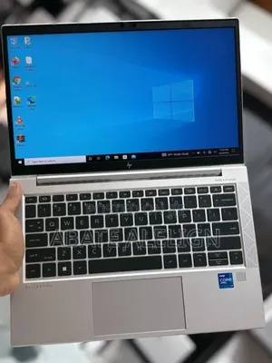 New Laptop HP EliteBook 830 G8 16GB Intel Core i5 SSD 512GB