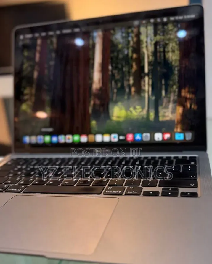 New Laptop HP EliteBook 840 8GB Apple M1 HDD 256GB