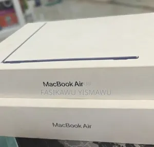 New Laptop Apple MacBook Air 2025 M4 13-inch 16GB Apple M4 SSD 256GB