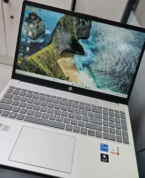 New Laptop HP Stream Notebook 16GB Intel Core i5 SSD 512GB