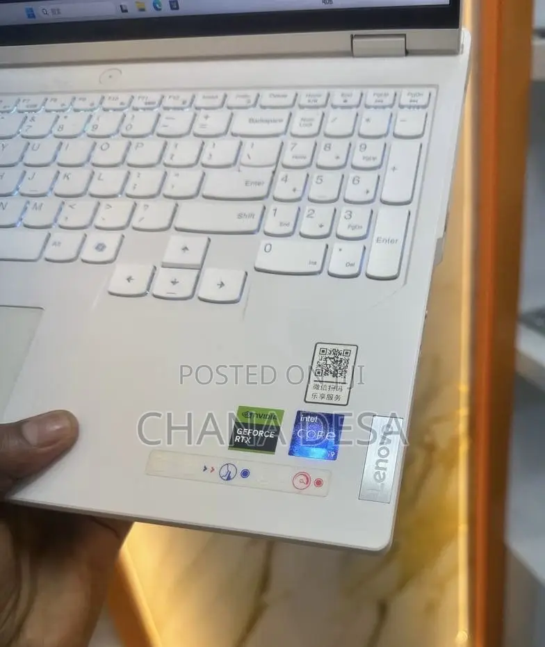 New Laptop Lenovo 16GB Intel Core i9 SSD 1T