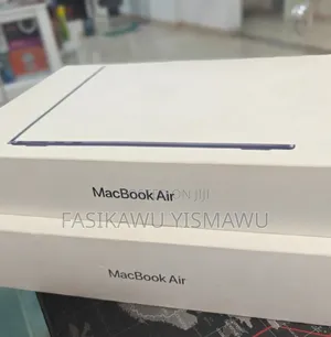 New Laptop Apple MacBook Air 2025 M4 15-inch 16GB Apple M4 SSD 512GB