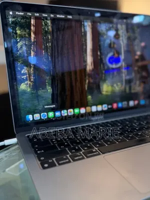 New Laptop Apple MacBook Air 2020 M1 8GB Apple M1 SSD 256GB