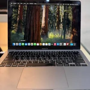 New Laptop Apple MacBook Air 2020 M1 8GB Apple M1 SSD 256GB