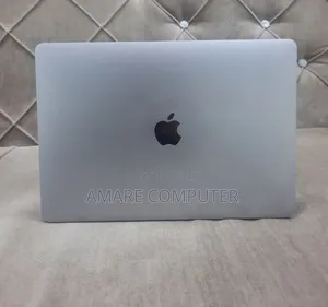 New Laptop Apple MacBook Pro 2017 16GB Intel Core i5 SSD 512GB