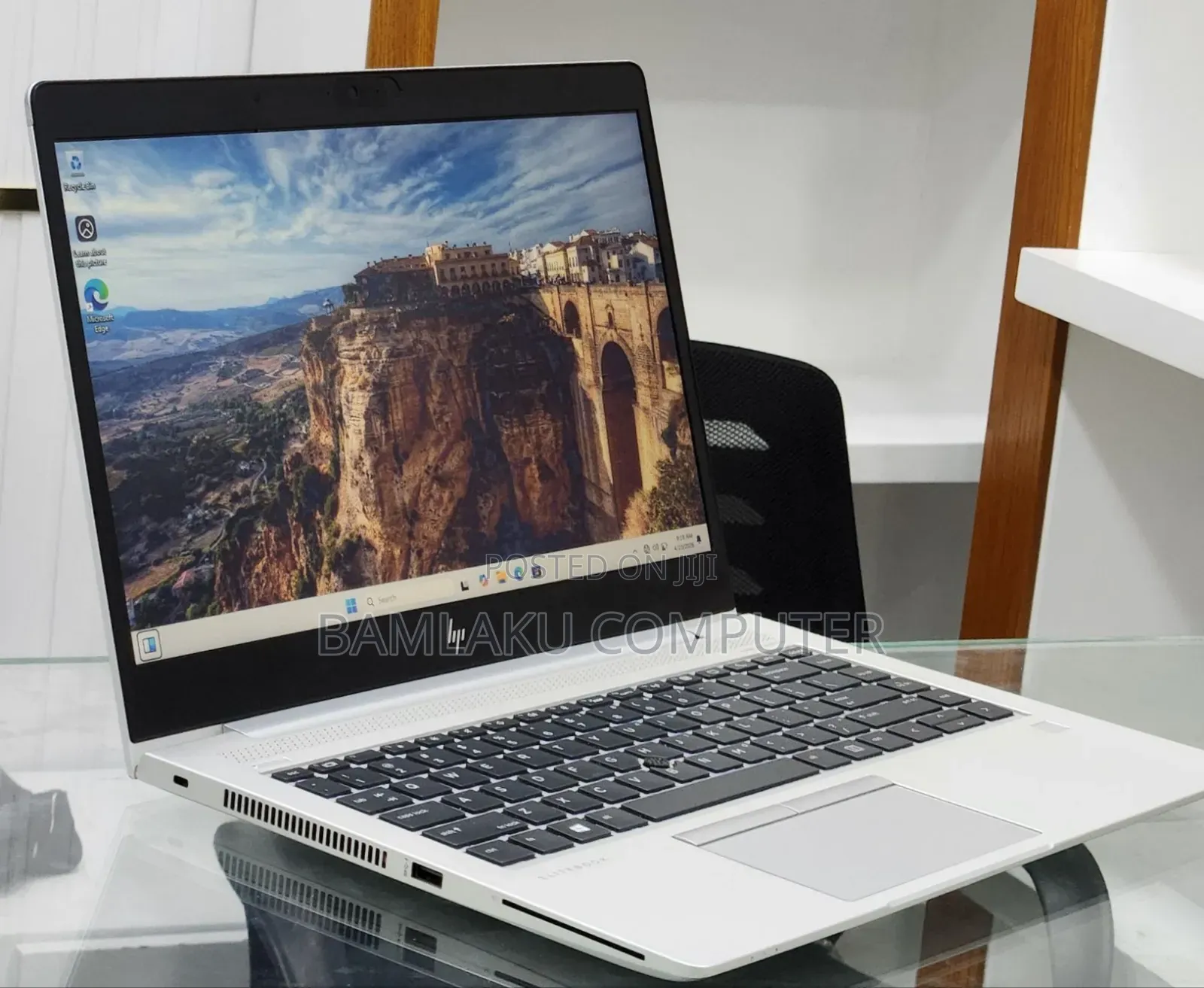 New Laptop HP EliteBook 840 G5 16GB Intel Core i7 SSD 512GB