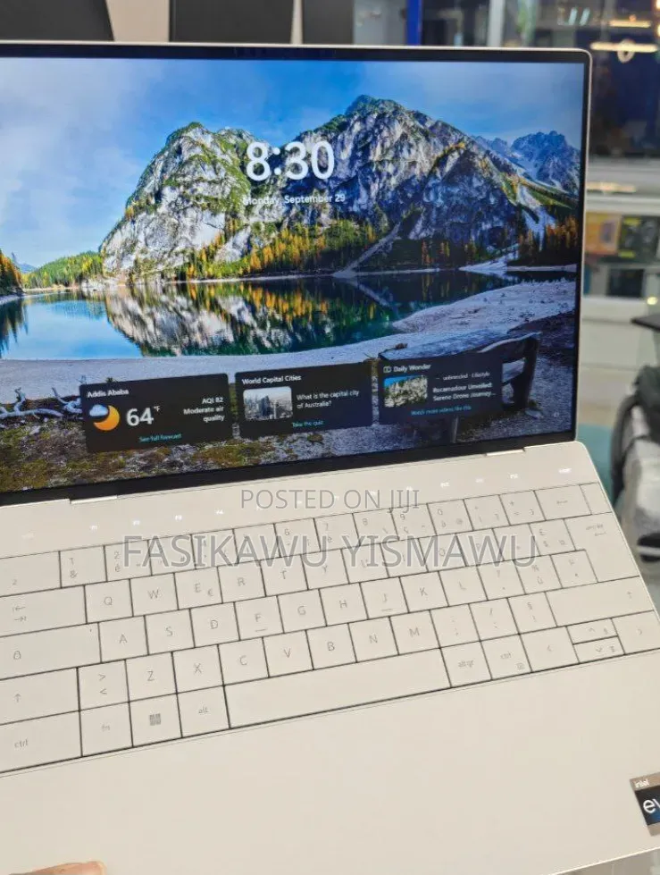 New Laptop Dell XPS 13 16GB Intel Core i7 SSD 1T