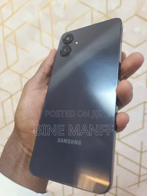 New Samsung Galaxy A06 64 GB Blue