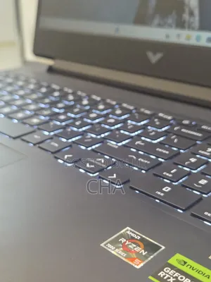 Laptop HP Victus 15 16GB AMD Ryzen 5 SSD 512GB